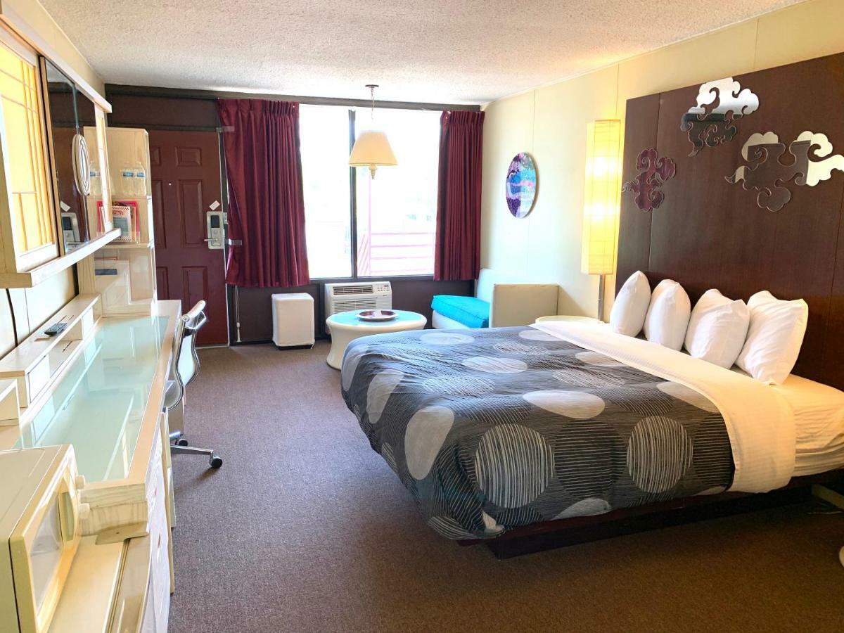 Oxford Motel 2*